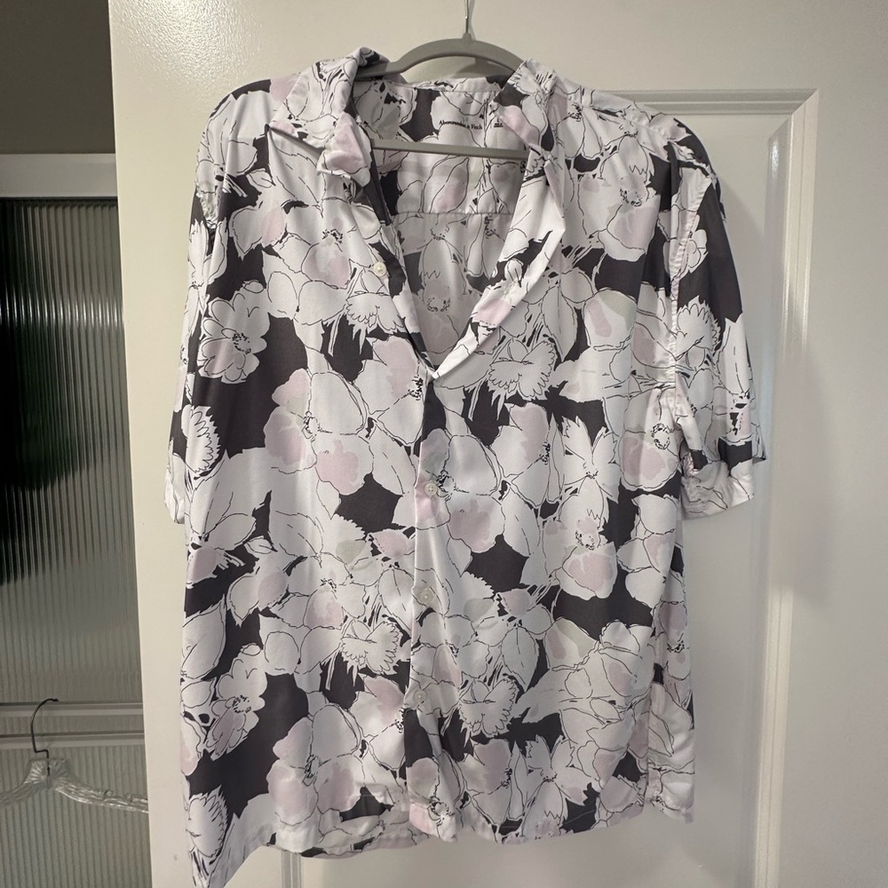 Men’s floral button up